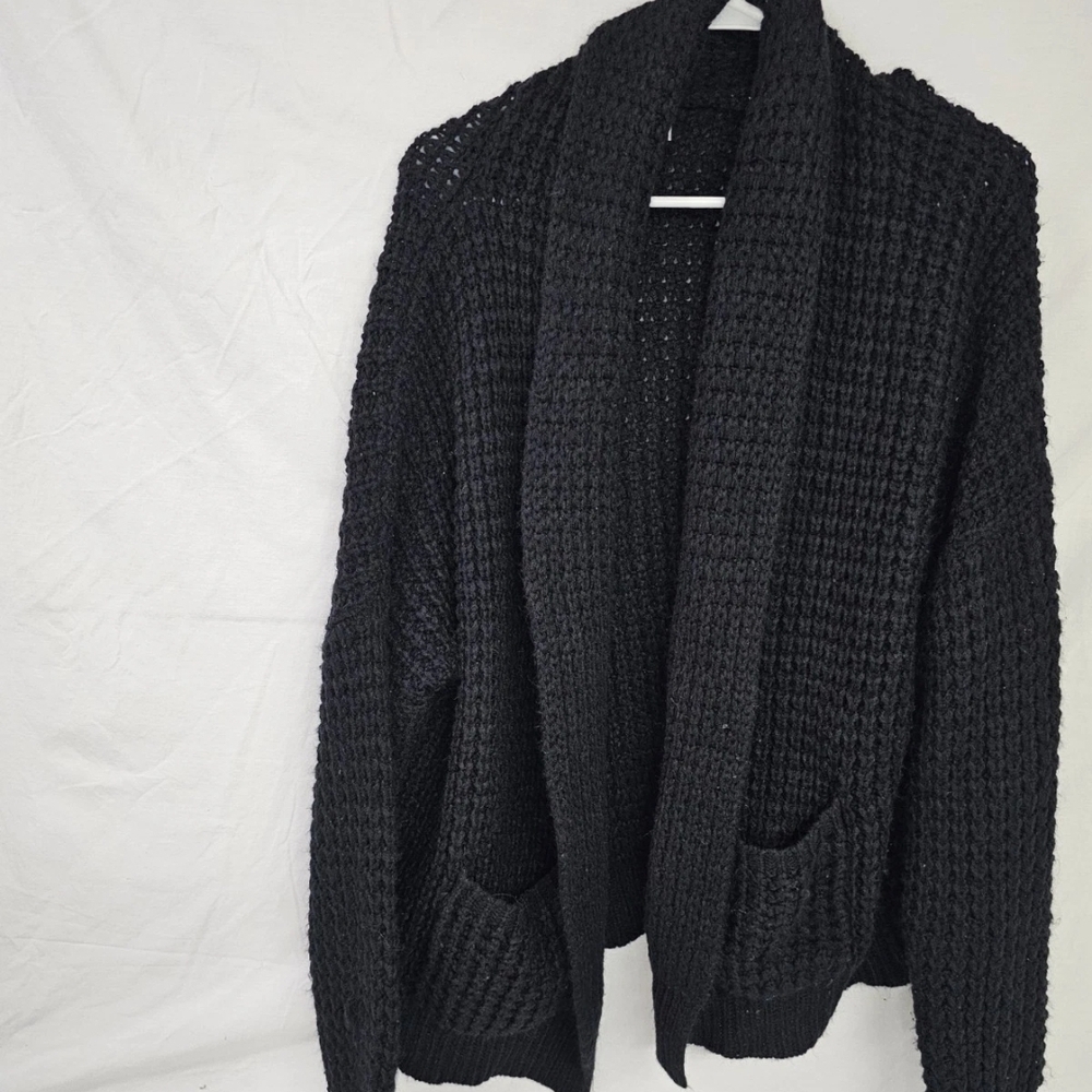 Moon Collection Black Knit Open Cardigan